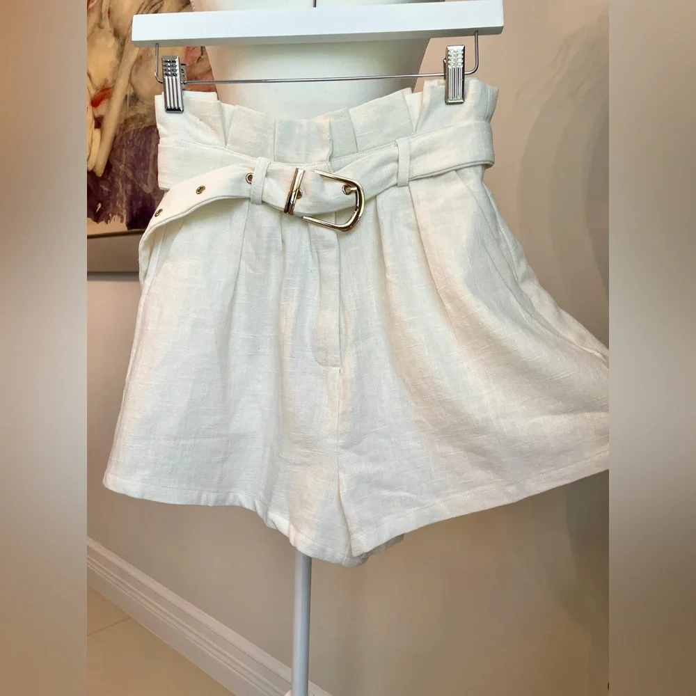 Mannequin size:
Bust : 32.5
Waist : 25.2
Hip : 34.5 - Picture 1 of 4